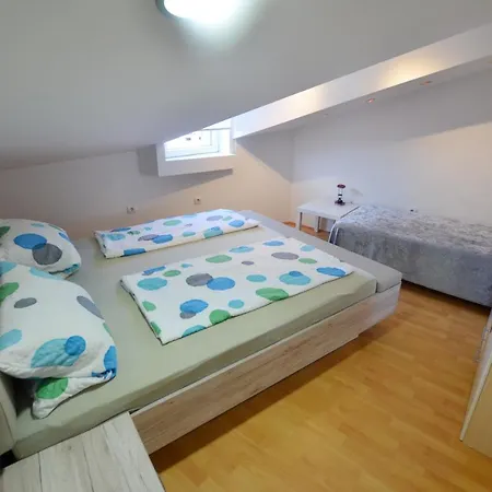 Zdenac Apartment *