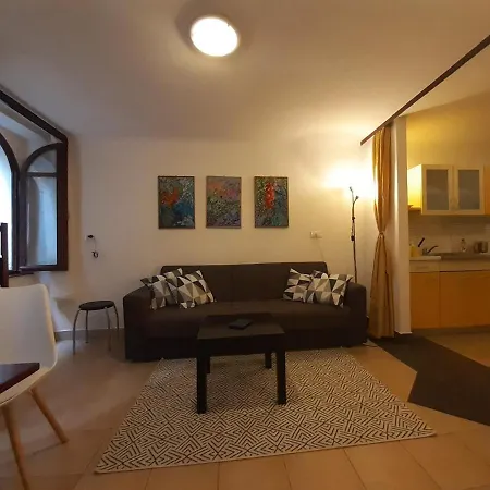 Zdenac Apartment