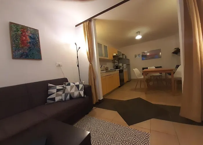 Zdenac Апартаменты Ровинь