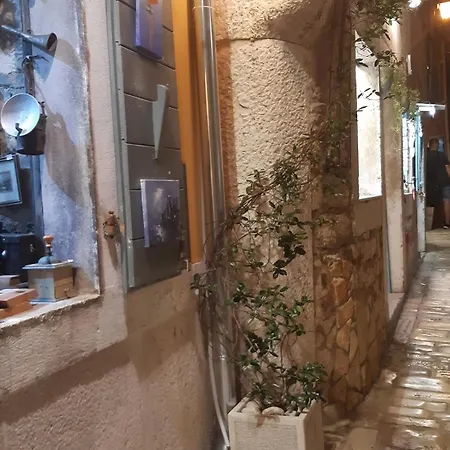 Zdenac Rovinj