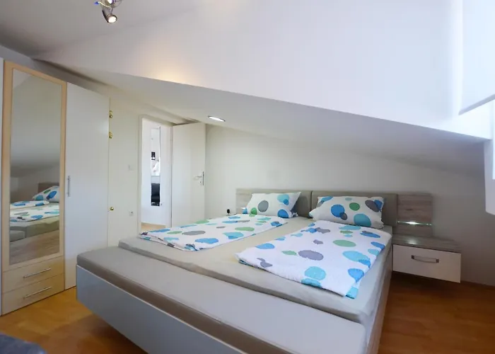 Zdenac Apartamento *